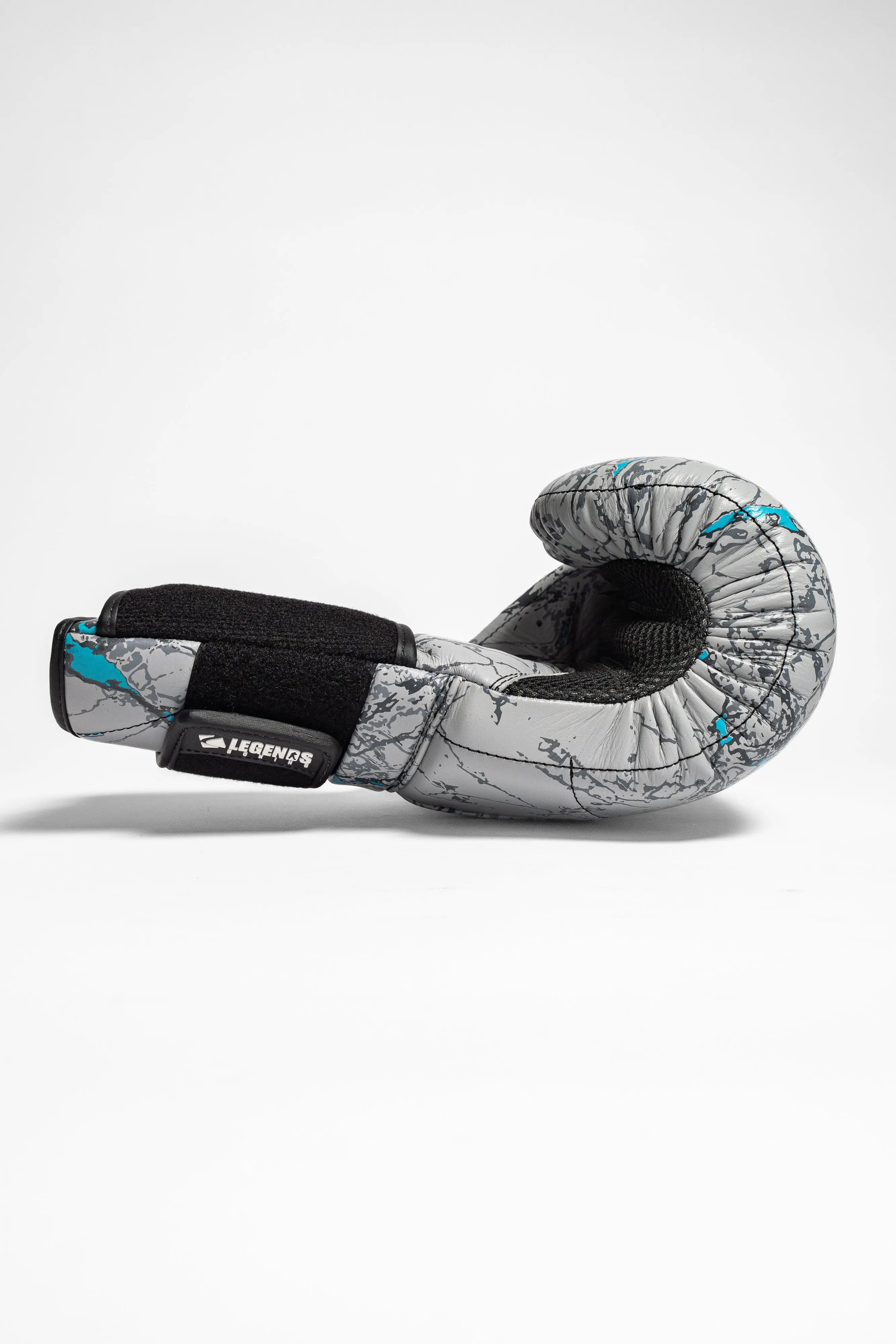 LB Tuff Glove IV Stone Series Mati International