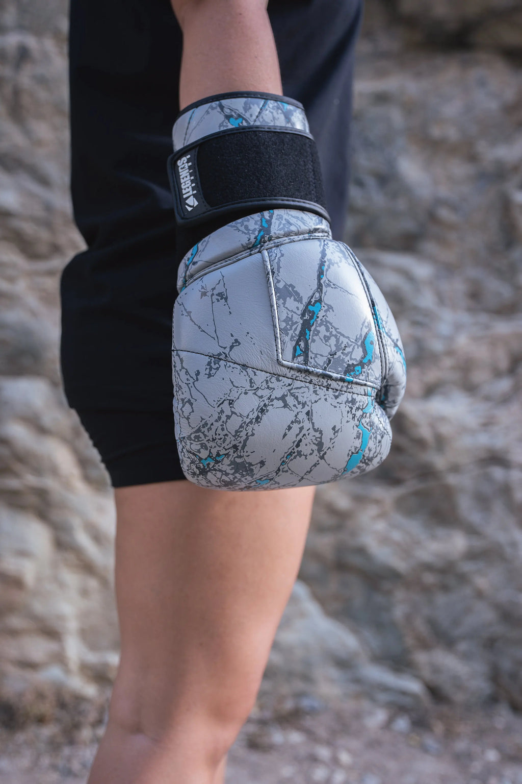 LB Tuff Glove IV Stone Series Mati International