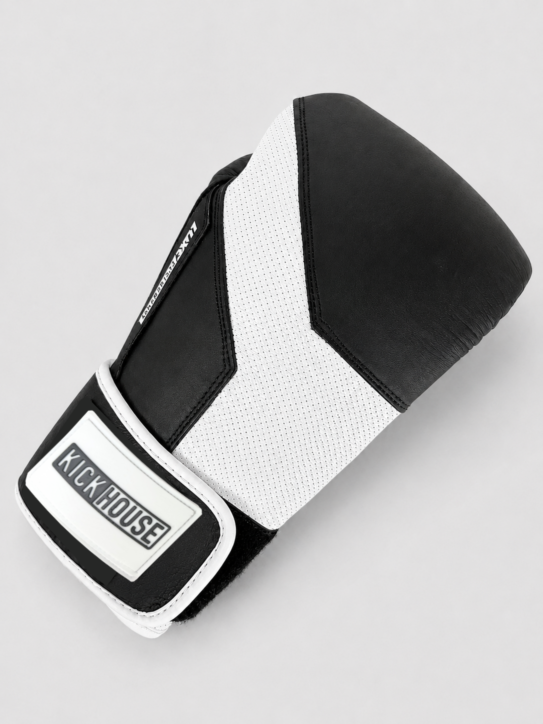 Luxe LTE Series Boxing Gloves - Yin & Yang Edition